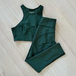 Outdoor Voices Set - Athena Crop & 3/4 Warmup Leggings in Hunter Green